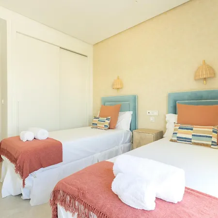 Daire Costa Ballena Deluxe Seafront By Valcambre