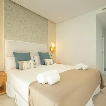 Daire Costa Ballena Deluxe Seafront By Valcambre *